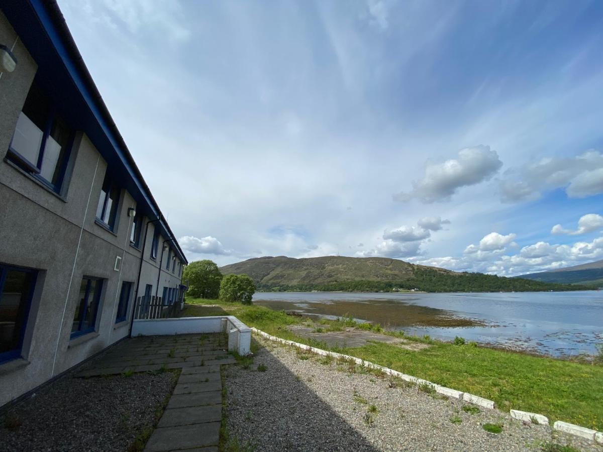Waterfront Lodge - Accommodation Only Fort William Exterior photo