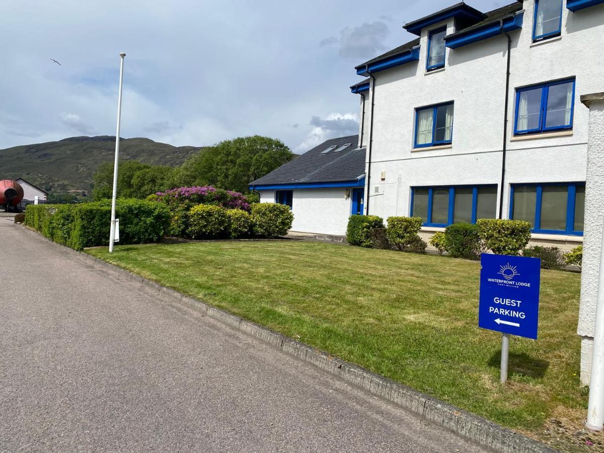 Waterfront Lodge - Accommodation Only Fort William Exterior photo