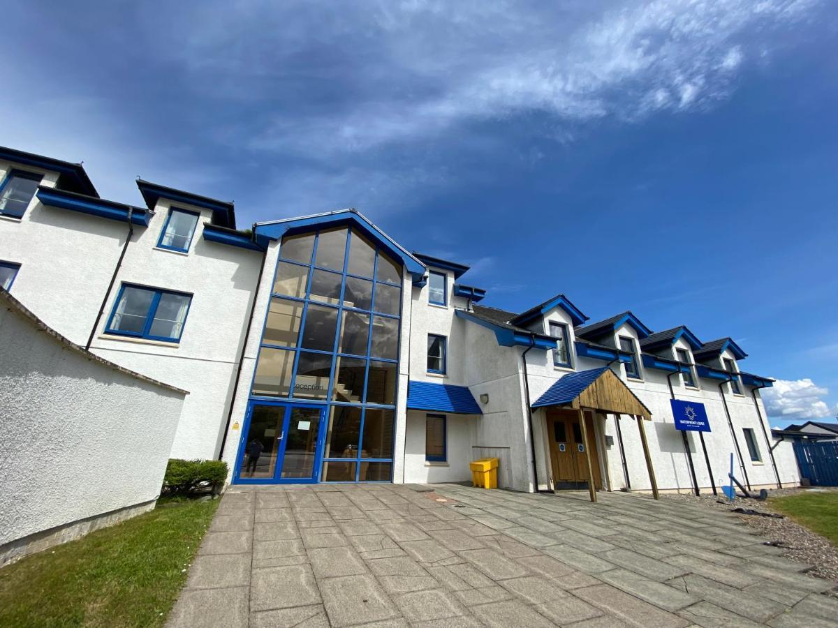 Waterfront Lodge - Accommodation Only Fort William Exterior photo