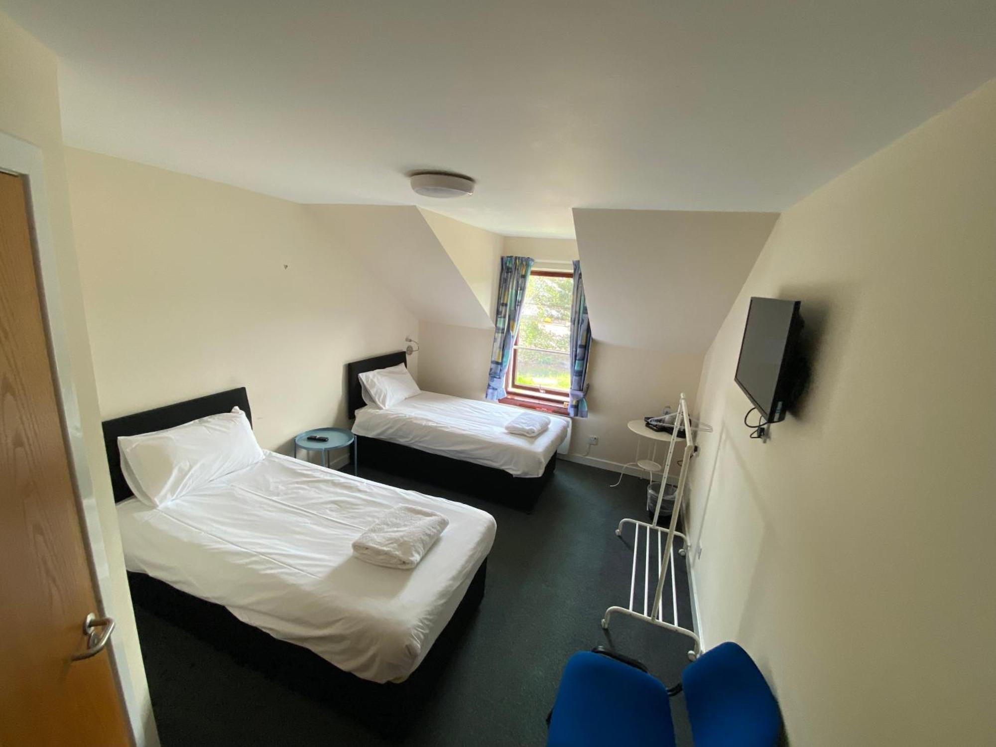 Waterfront Lodge - Accommodation Only Fort William Room photo