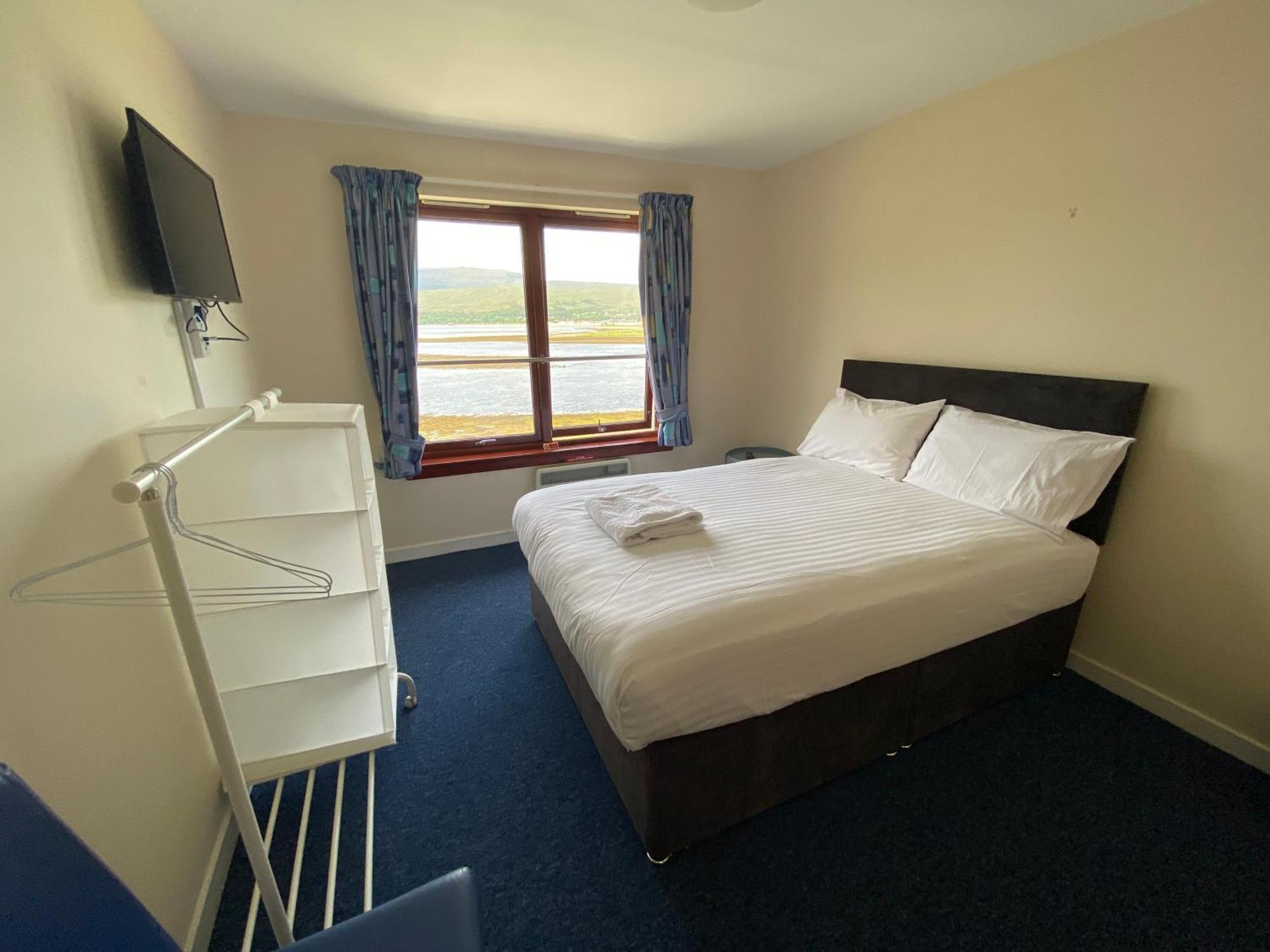 Waterfront Lodge - Accommodation Only Fort William Room photo