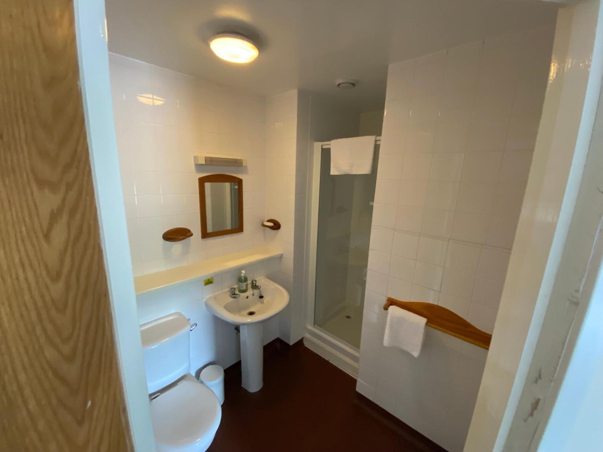 Waterfront Lodge - Accommodation Only Fort William Room photo