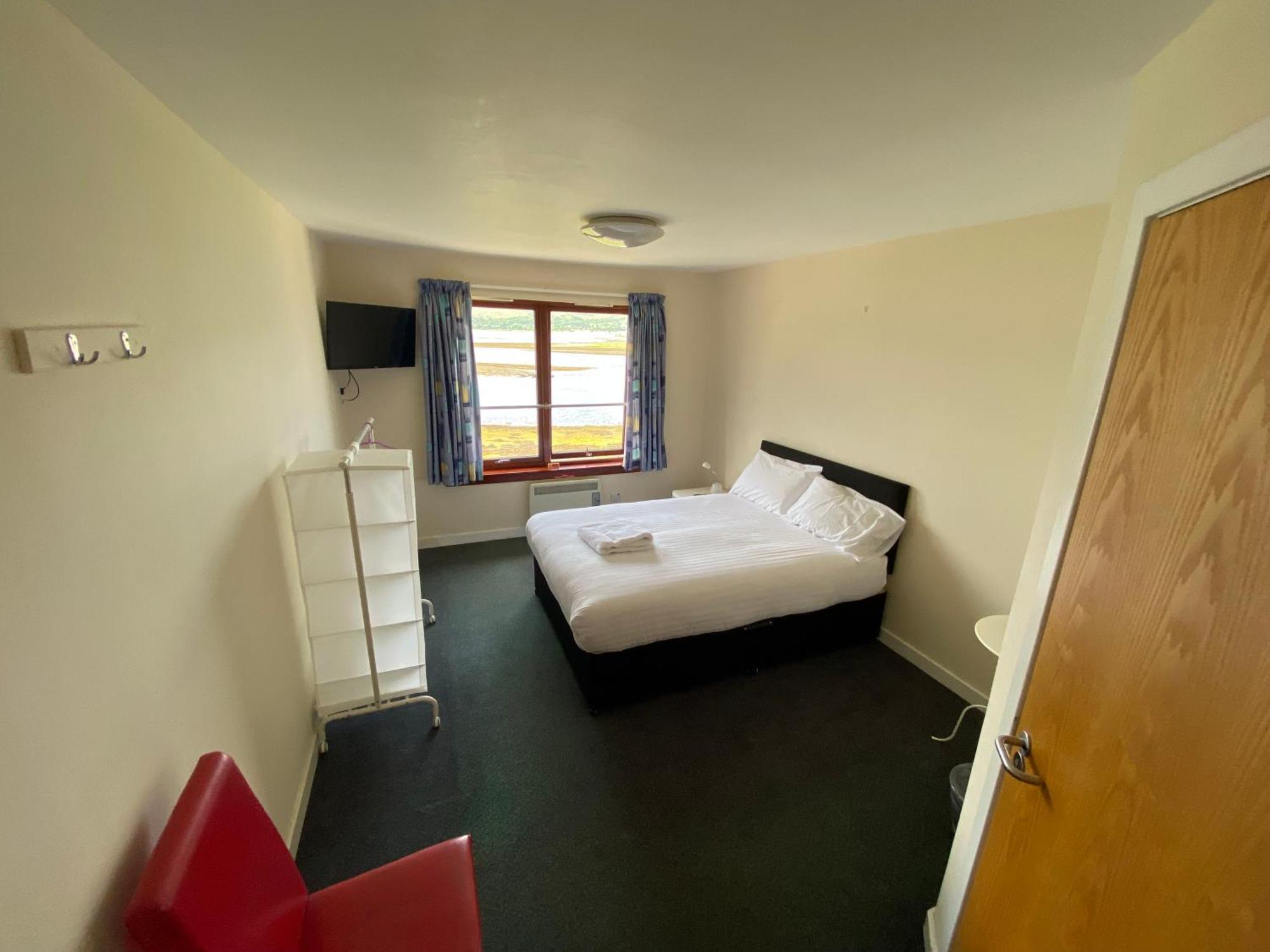 Waterfront Lodge - Accommodation Only Fort William Room photo